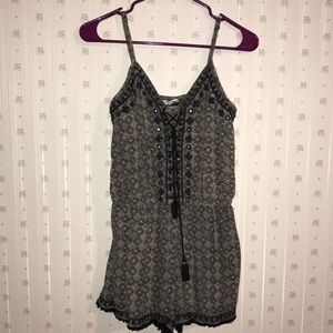 Patterned romper